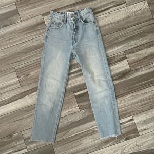 light wash zara jeans